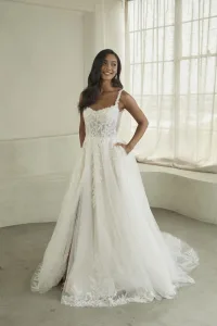 Brautkleid Winnie von Serene by Madi Lane
