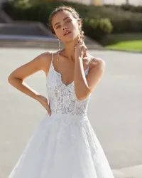 Brautkleid Yetzel des spanischen Designers Luna Novias