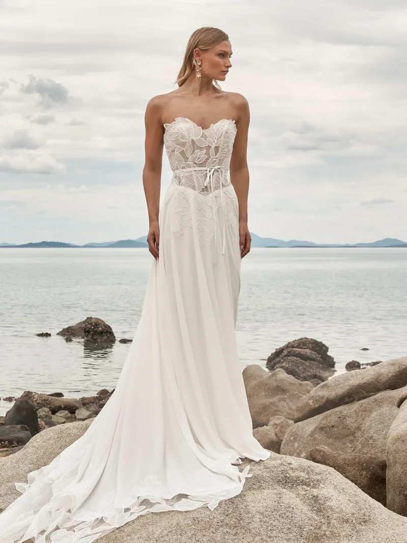 Brautkleid Odyssey von Madi Lane