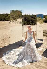 Brautkleid Indigo des italienischen Designers Eddy K.