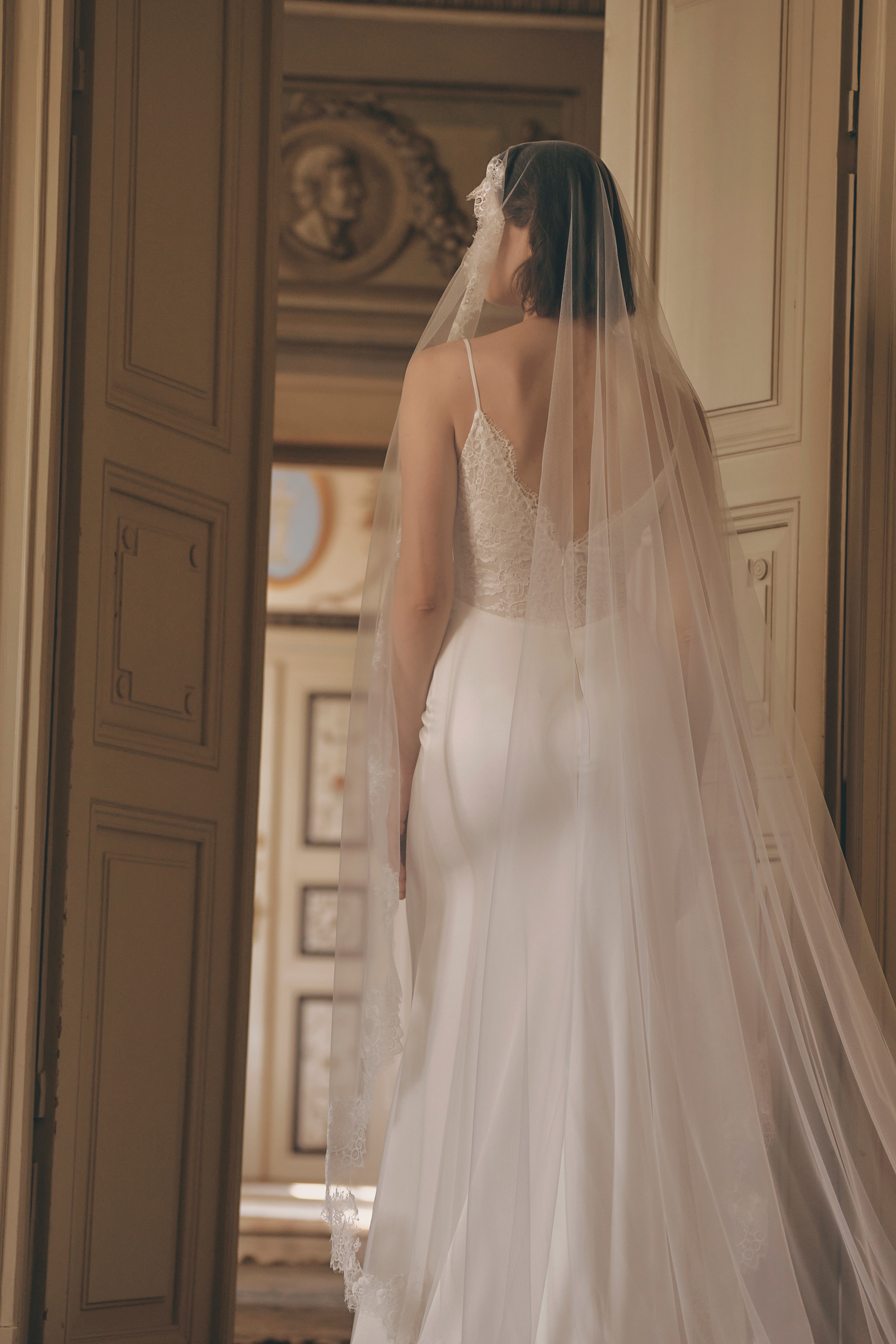 Brautkleid 2702 der Designerin Mia Lavi