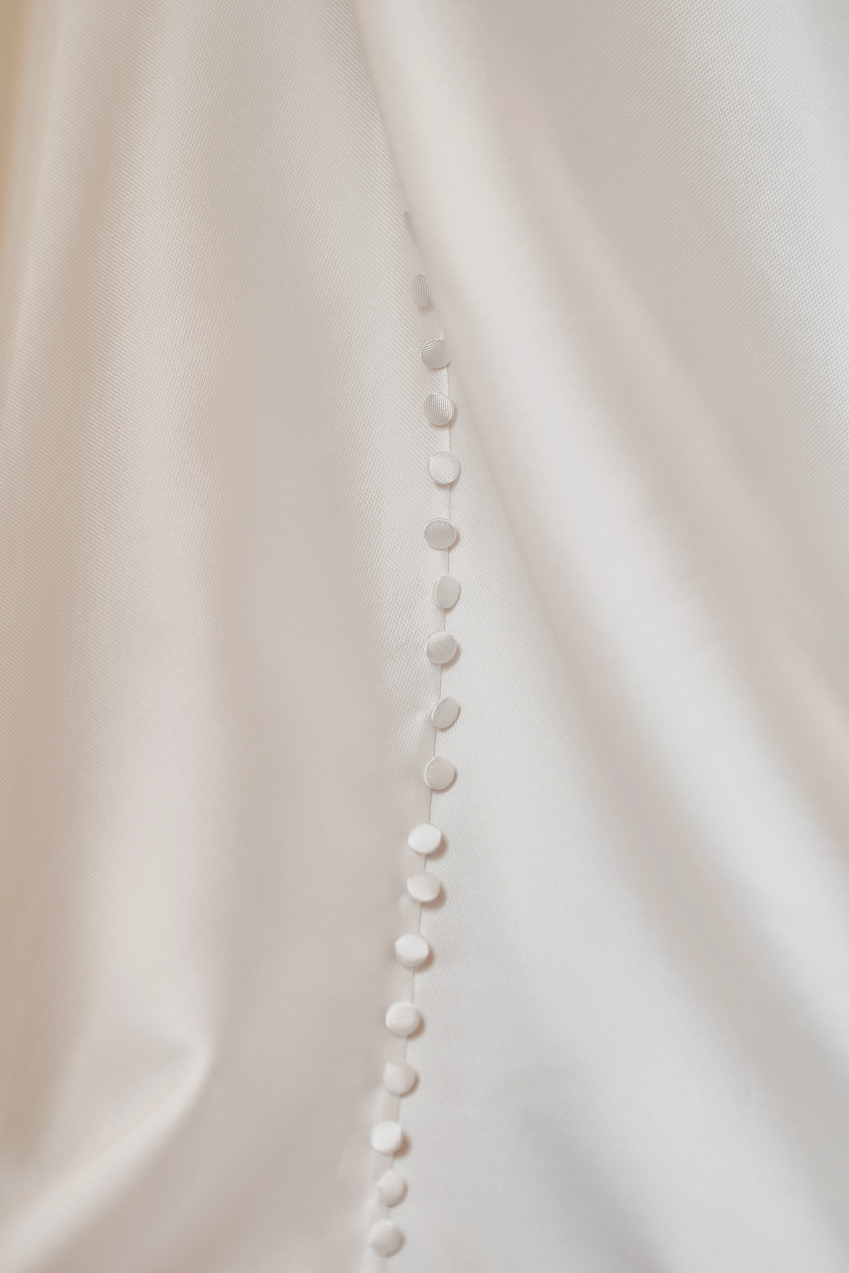 Brautkleid 2737 der Designerin Mia Lavi
