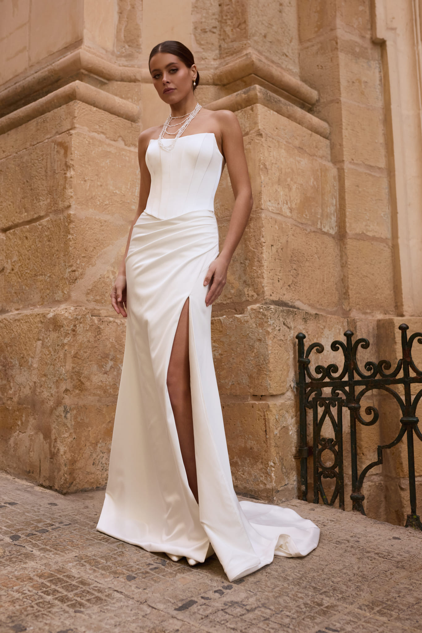 Braut-Top Eira von Nava Bride